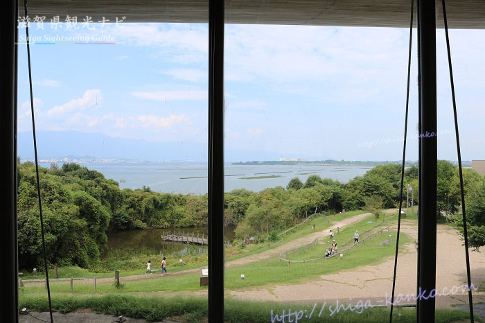 琵琶湖博物館から見た琵琶湖の風景