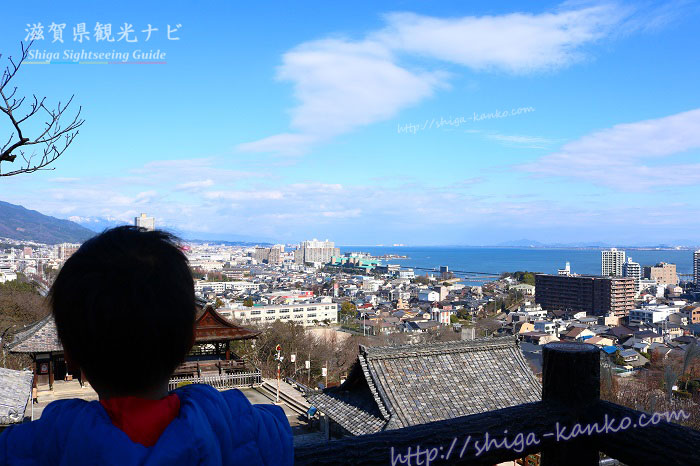 三井寺から見る琵琶湖